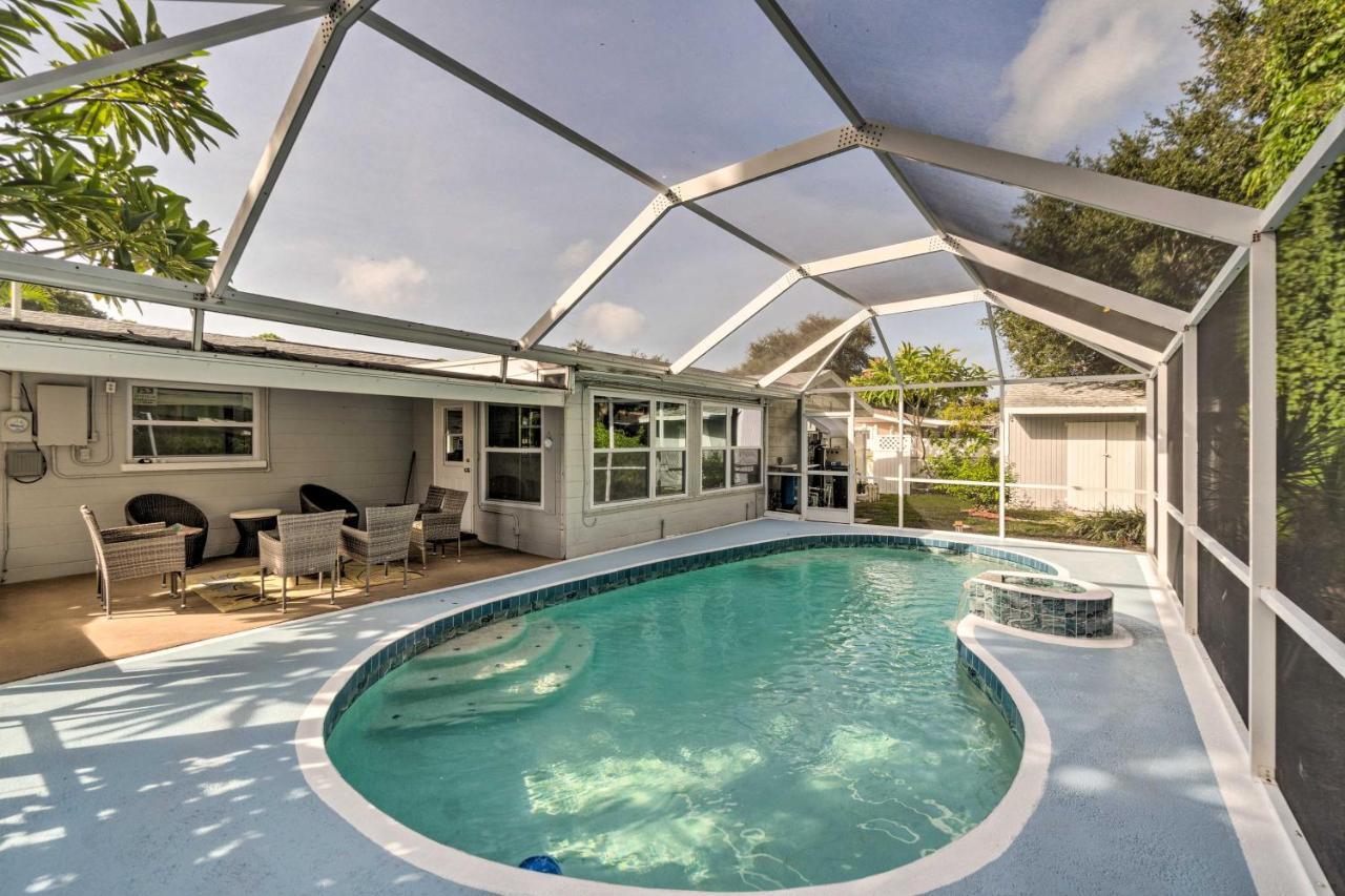 Peaceful With Patio - 2 Miles To Beach! Holiday home Venice