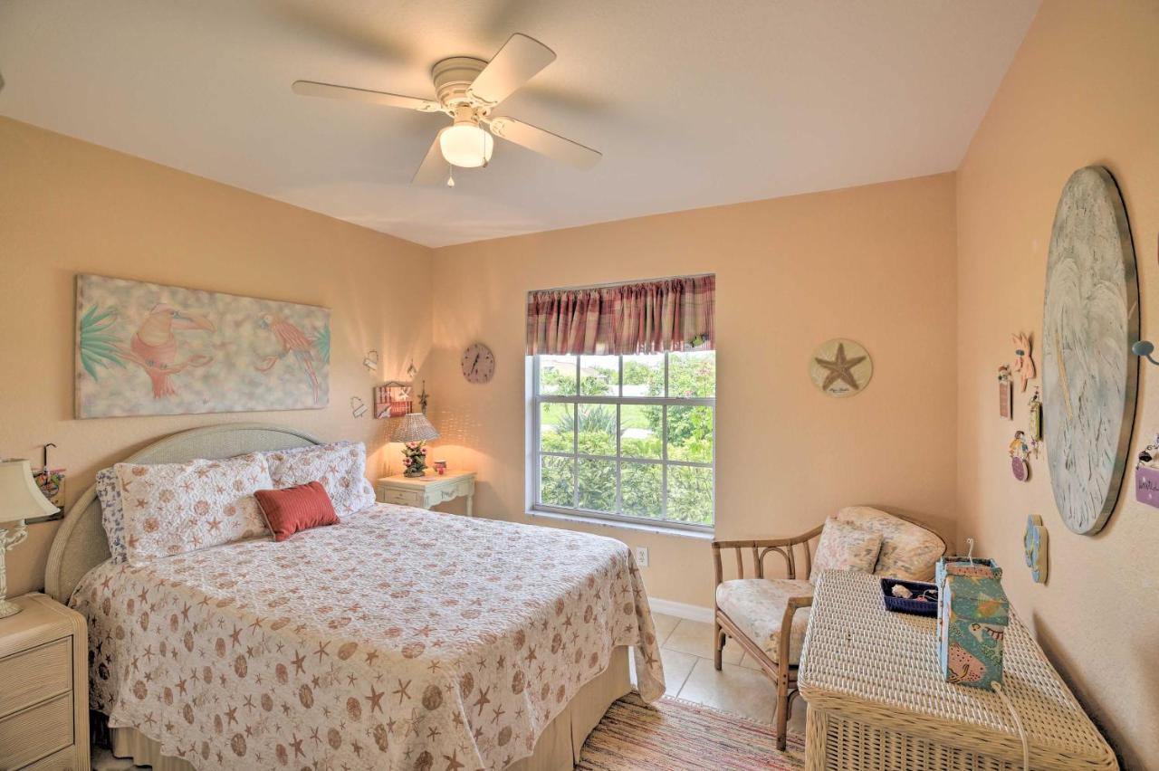 Quiet With Backyard And Grill In Cape Coral! Holiday home *