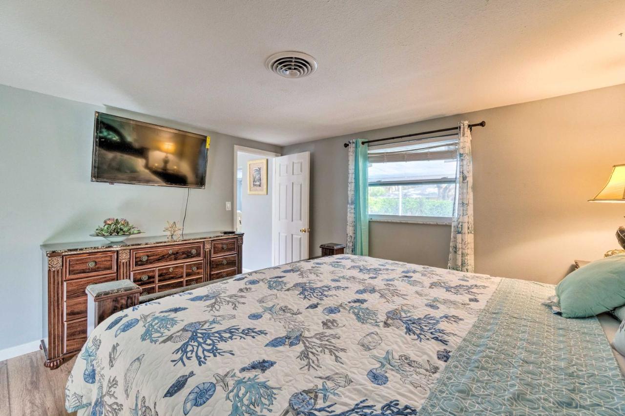 Peaceful With Patio - 2 Miles To Beach! *