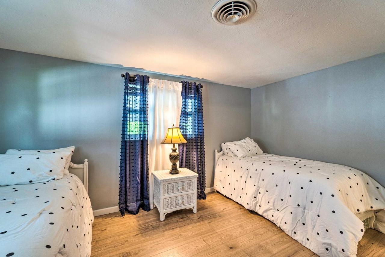 Peaceful With Patio - 2 Miles To Beach! Holiday home Venice