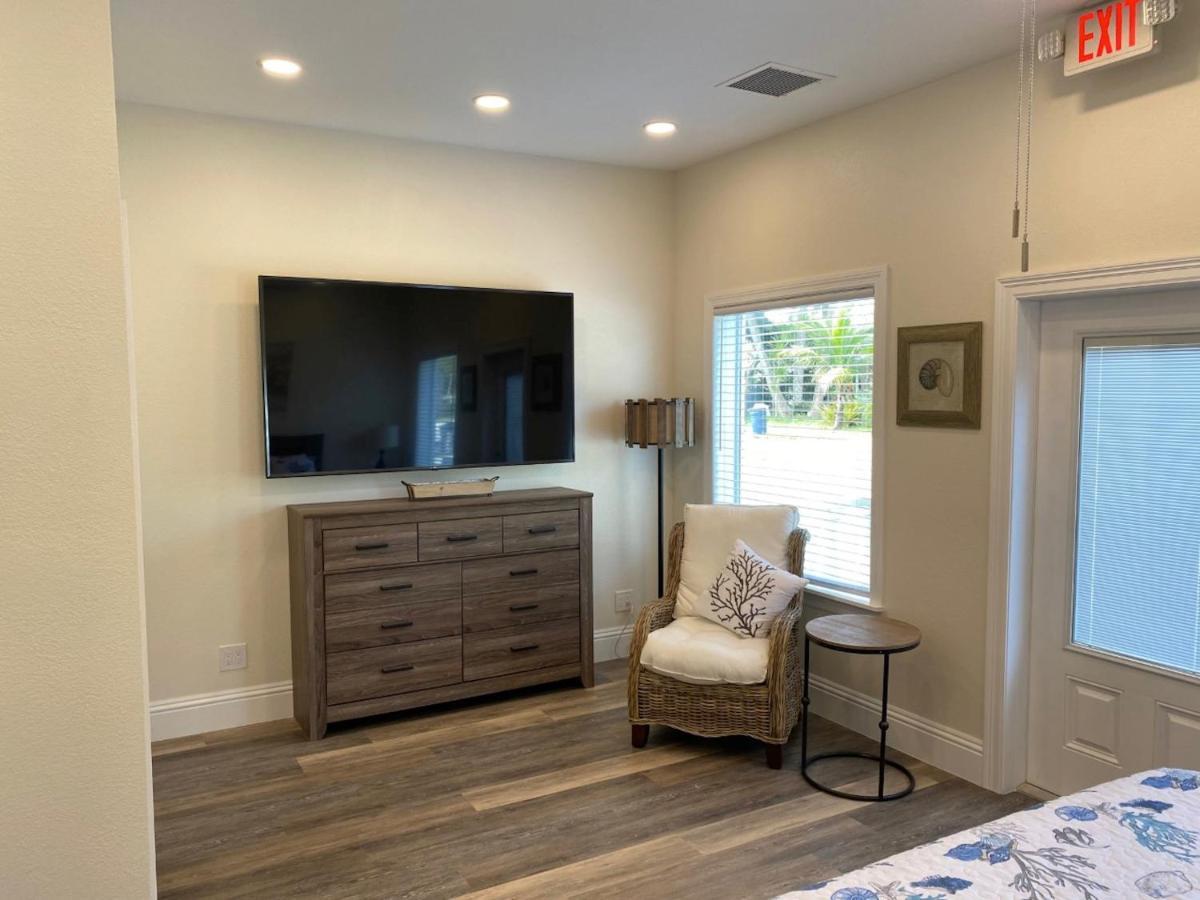Caribbean Shores Waterfront Hotel Jensen Beach