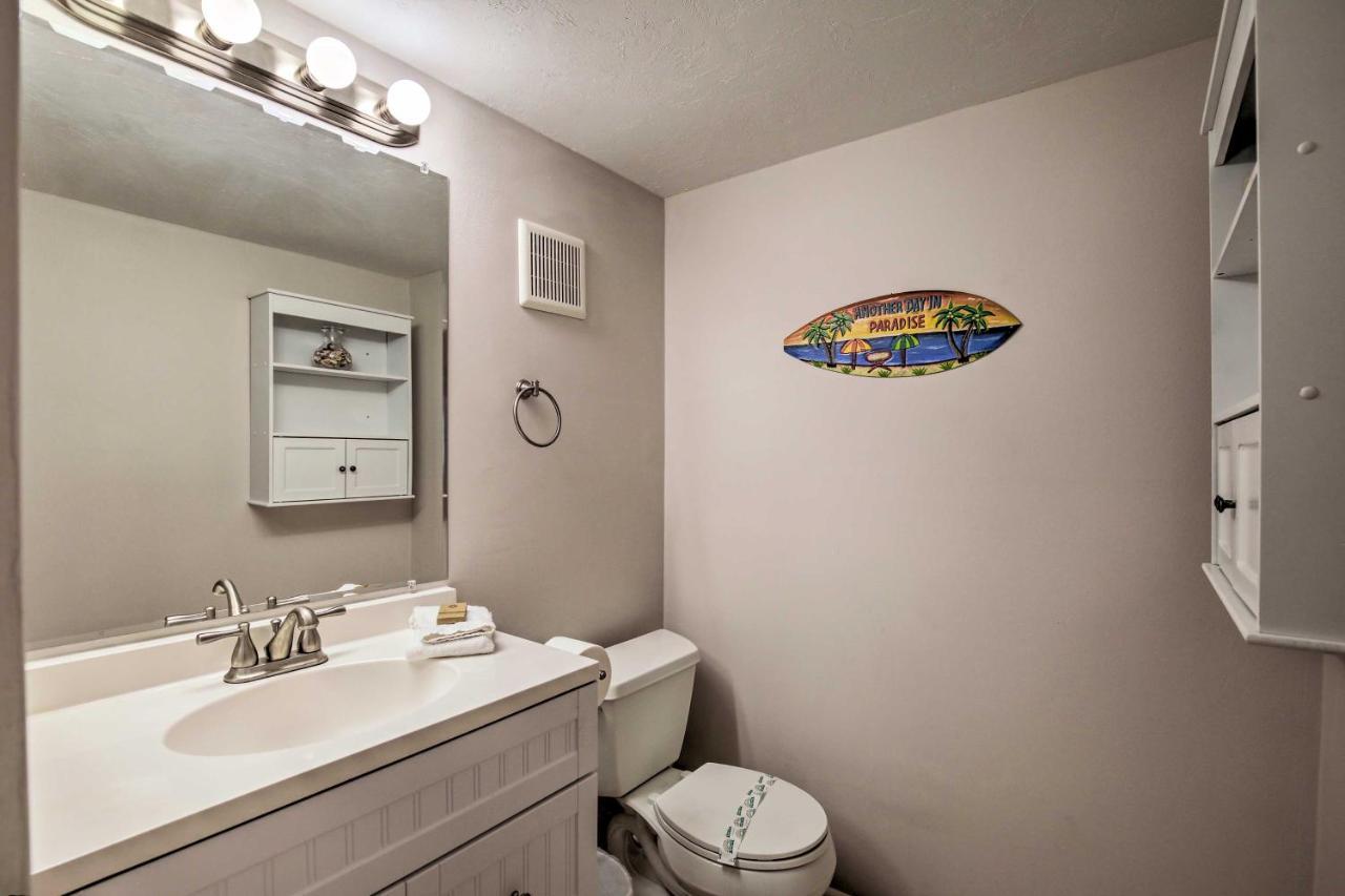 Apartment With Pool Access Less Than 4 Miles To Siesta Key *