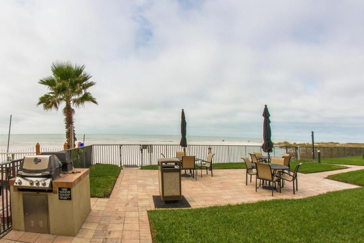 301 The Shores Holiday home *