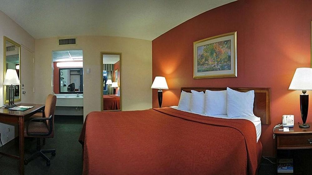 Hotel Stayable Jax West 2*