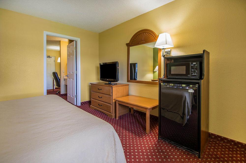 Hotel Quality & Mt Dora North Mount Dora