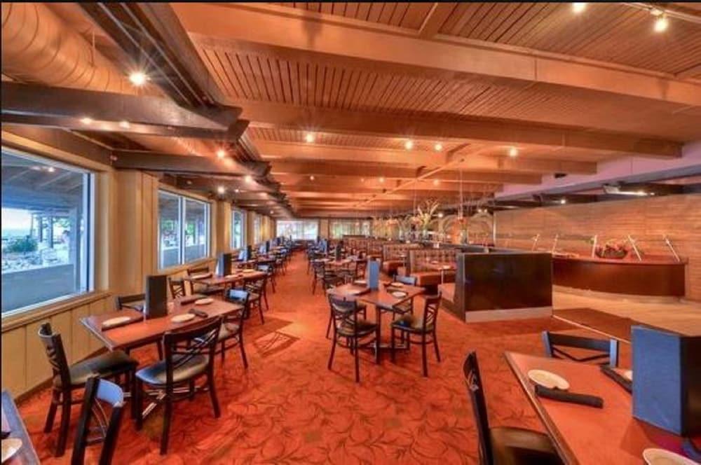 The At Little Harbor Ruskin