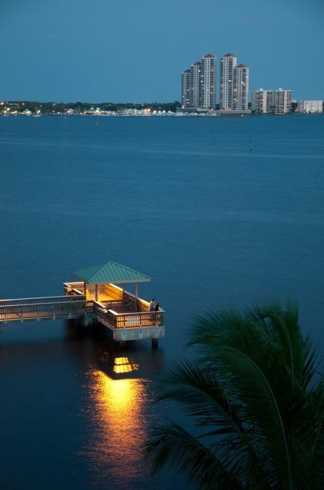 Western Myers Waterfront 3*