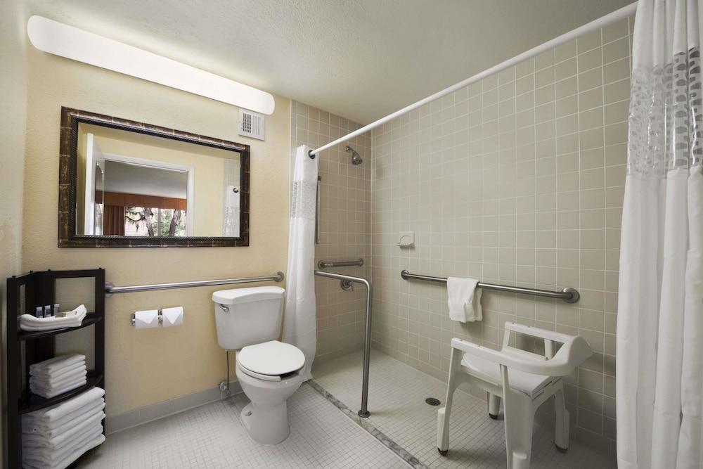 Baymont By Wyndham Celebration Kissimmee