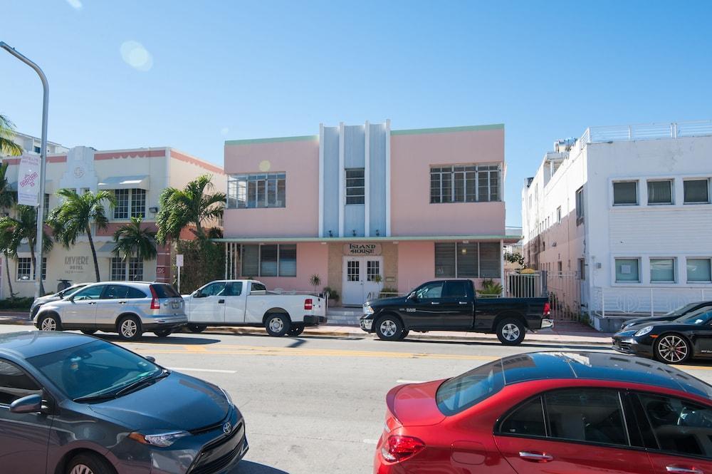 Island House South (adults Only) Hotel 3*