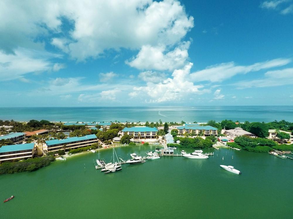 Resort Tween Waters Island &
