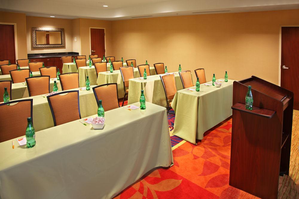 Courtyard By Marriott Hotel Stuart