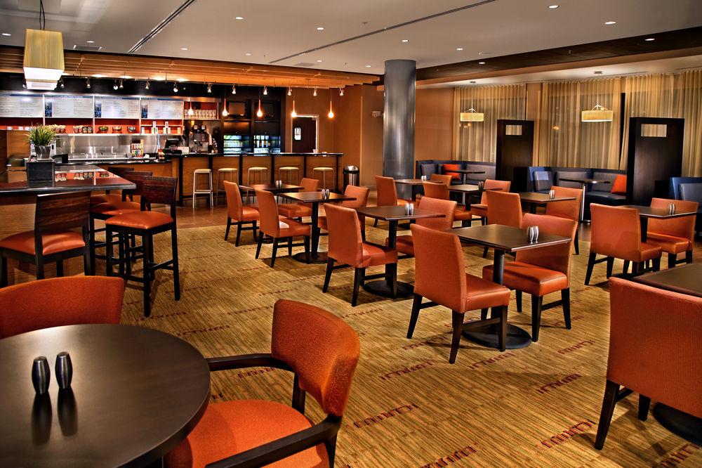 Hotel Courtyard By Marriott 3*
