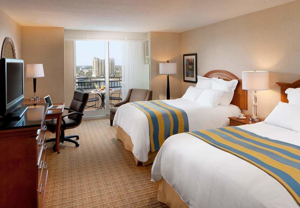 Marriott Water Street Hotel 4*
