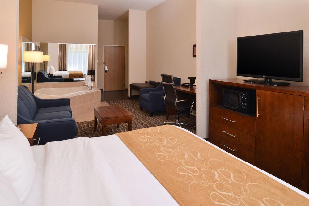 Comfort The Villages Hotel 3*
