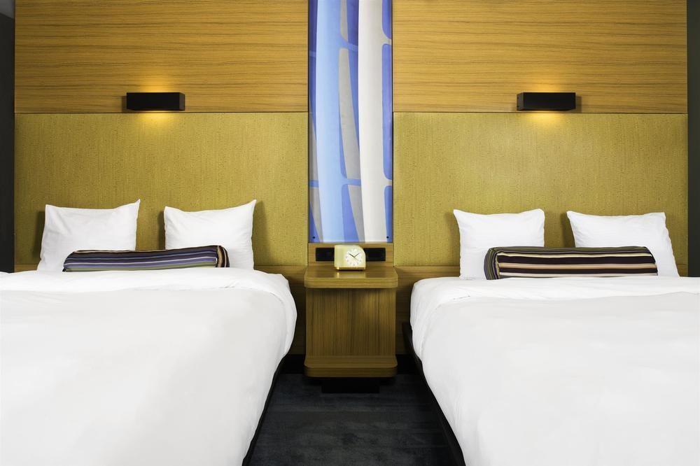 Aloft Airport Hotel