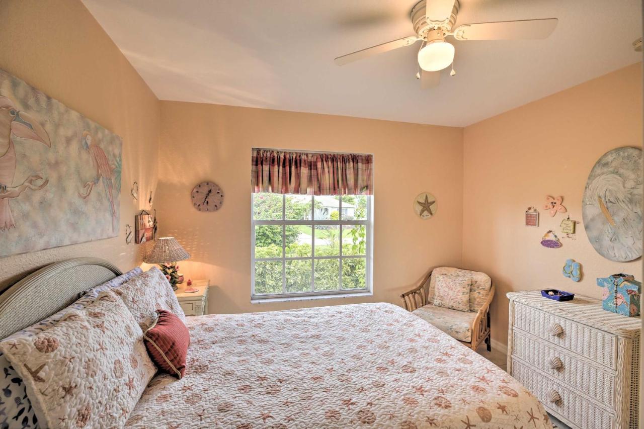 Holiday home Quiet With Backyard And Grill In Cape Coral! *