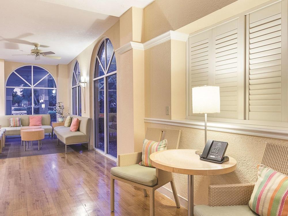 La Quinta By Wyndham Hotel