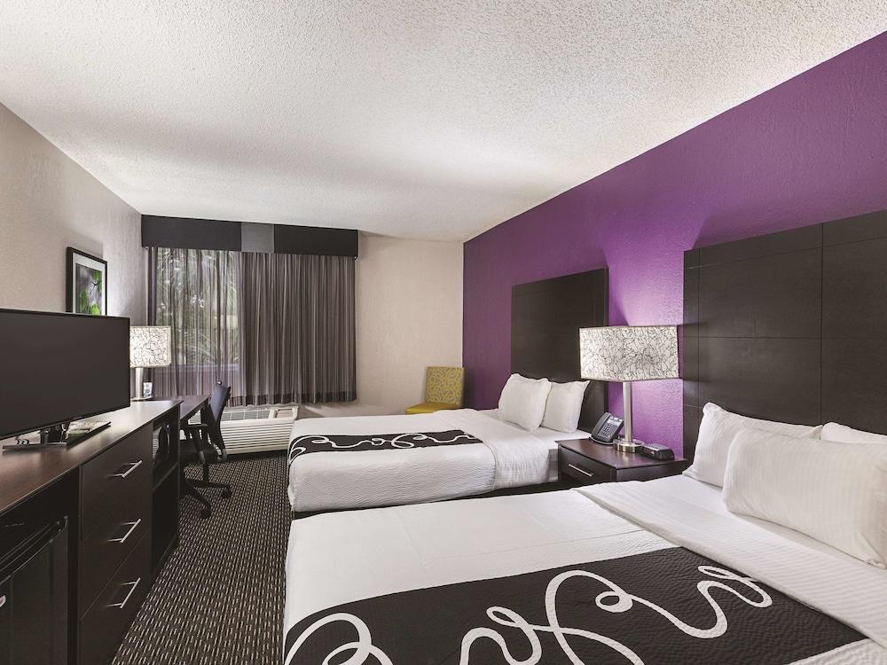 La Quinta By Wyndham Hotel 3*