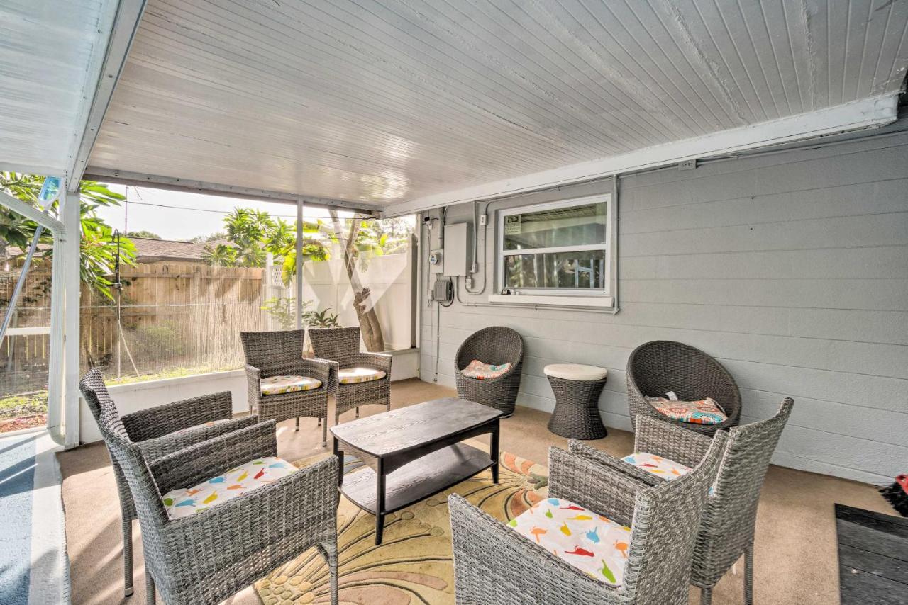 Peaceful With Patio - 2 Miles To Beach!