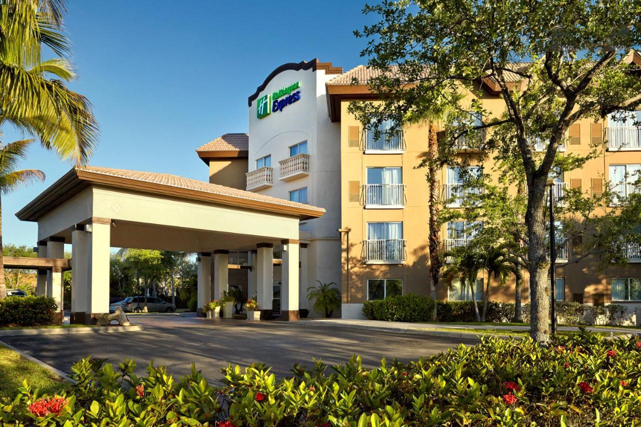 Express & Downtown - 5th Avenue By Ihg Naples