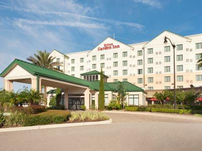 Hilton Garden Town Center Hotel 3*
