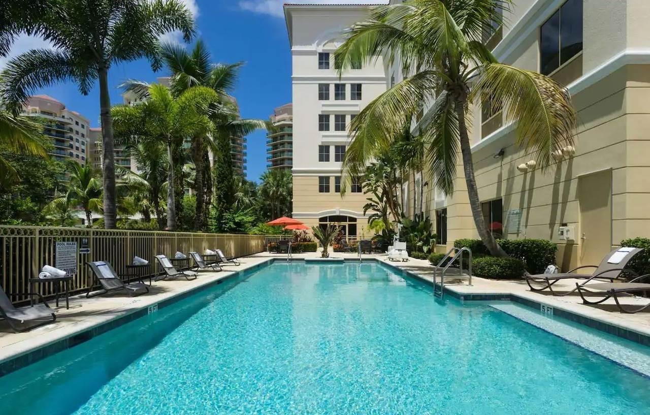 Hilton Garden Palm Gardens Hotel Palm Beach Gardens