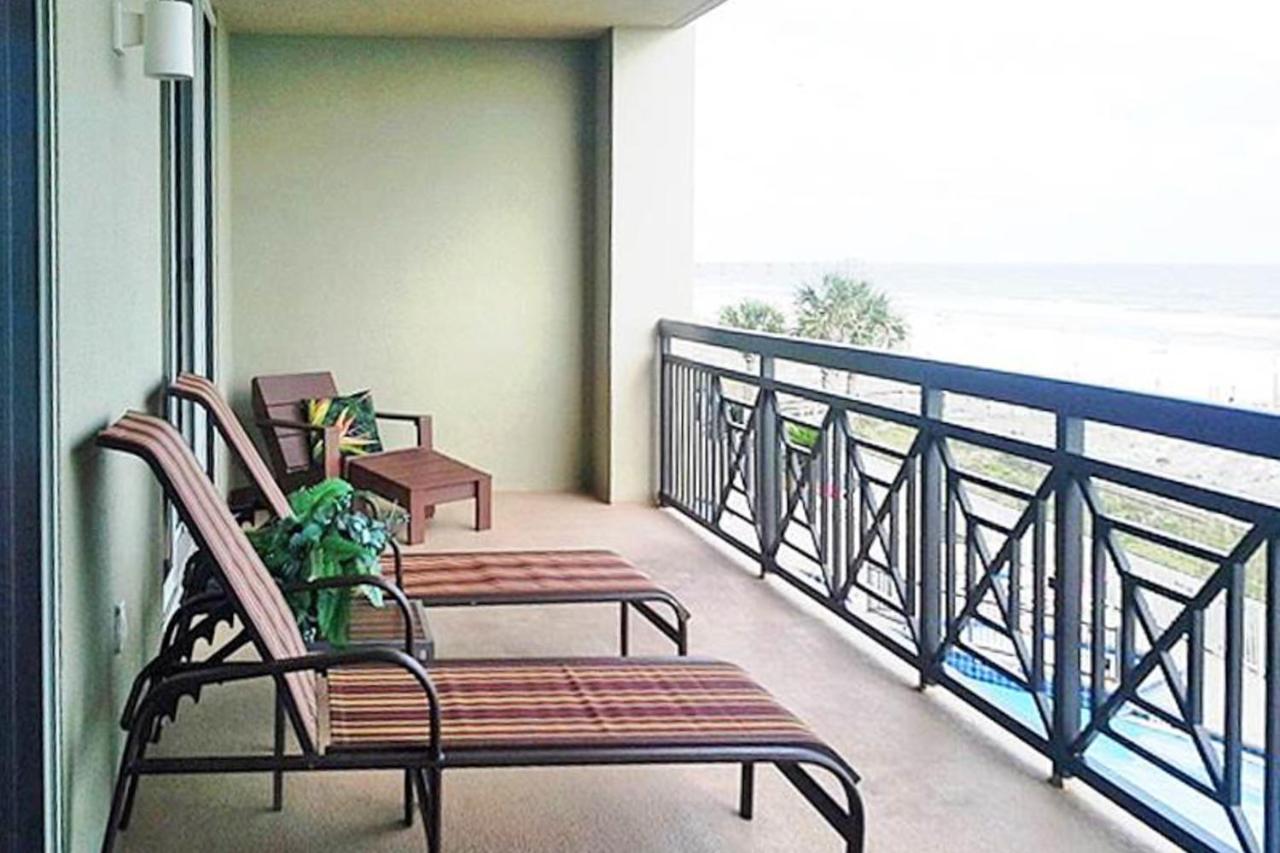Azure Beah - 2nd & 3rd Floor Holiday home *