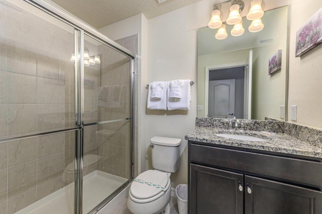 Bsv8919 - Gorgeous 5 Bedroom 4 Bath Townhome With Private Pool & Free Wifi *