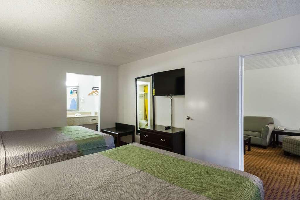 Red Roof Vero - I-95 Hotel 2*