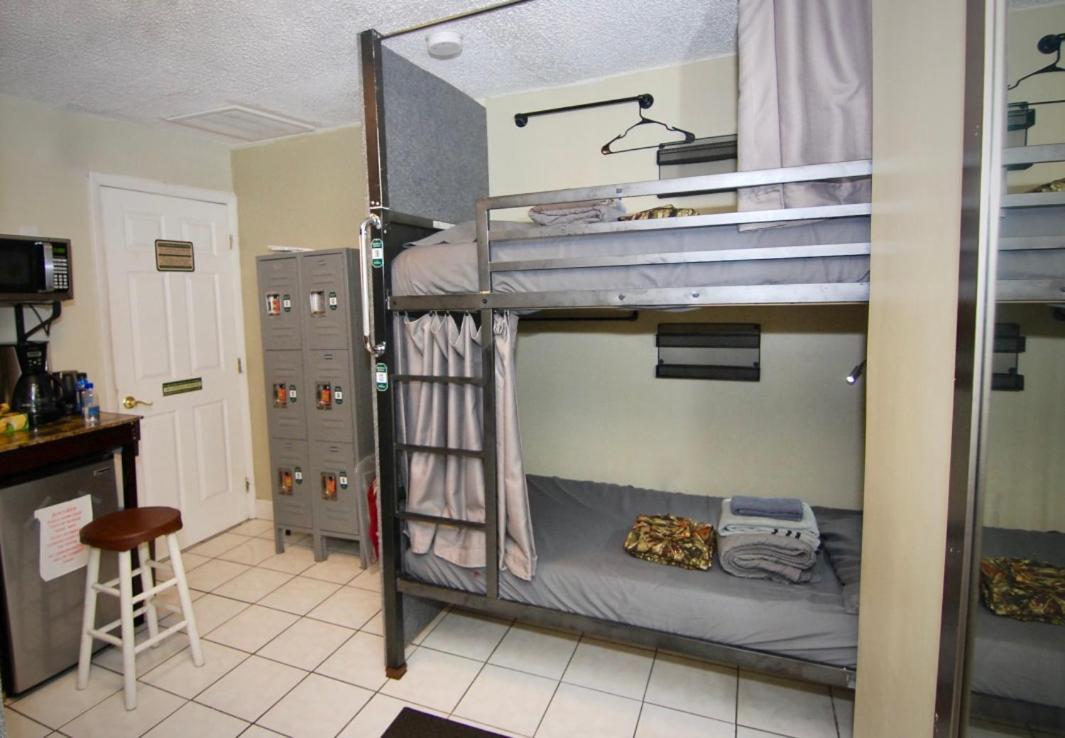 Sheridan Hostel
