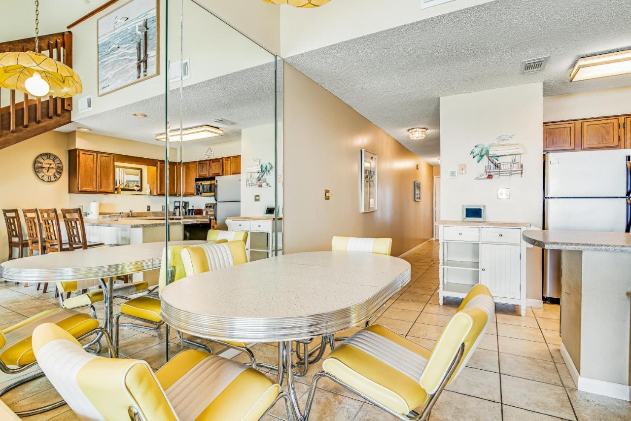 Emerald Shores #3006 Apartment