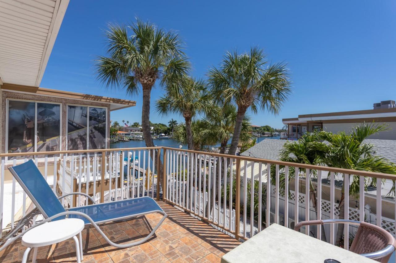 Bayview Plaza Waterfront 3*