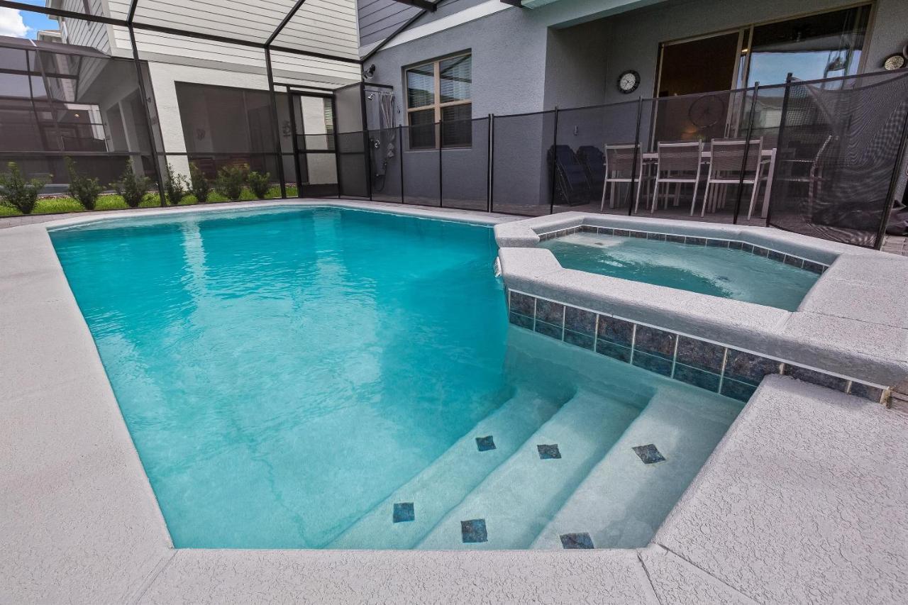 Holiday home Bsv2487 - Brand New Luxury 5 Bedroom With Free Wifi And Private Pool *