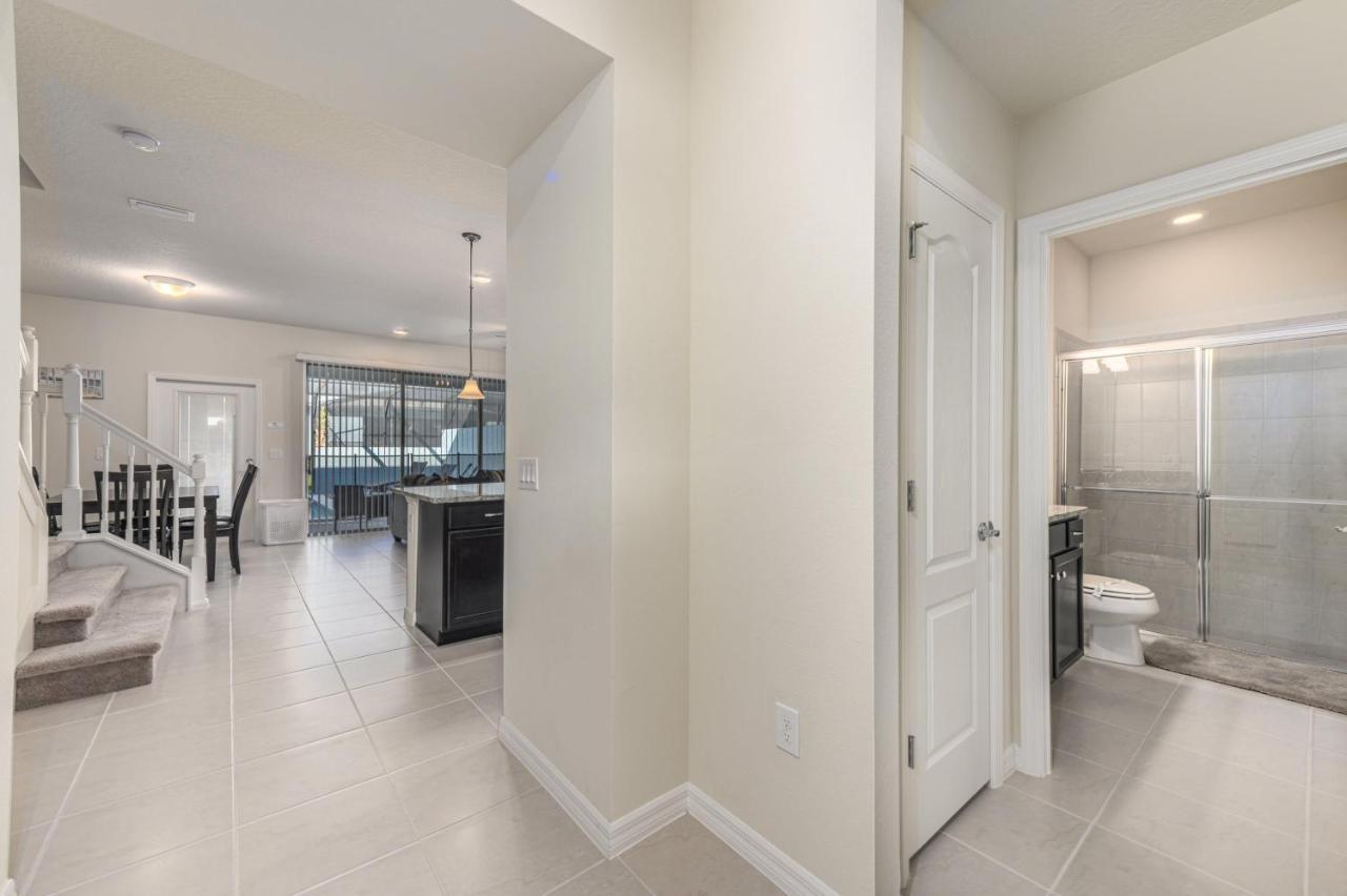 Bsv8919 - Gorgeous 5 Bedroom 4 Bath Townhome With Private Pool & Free Wifi