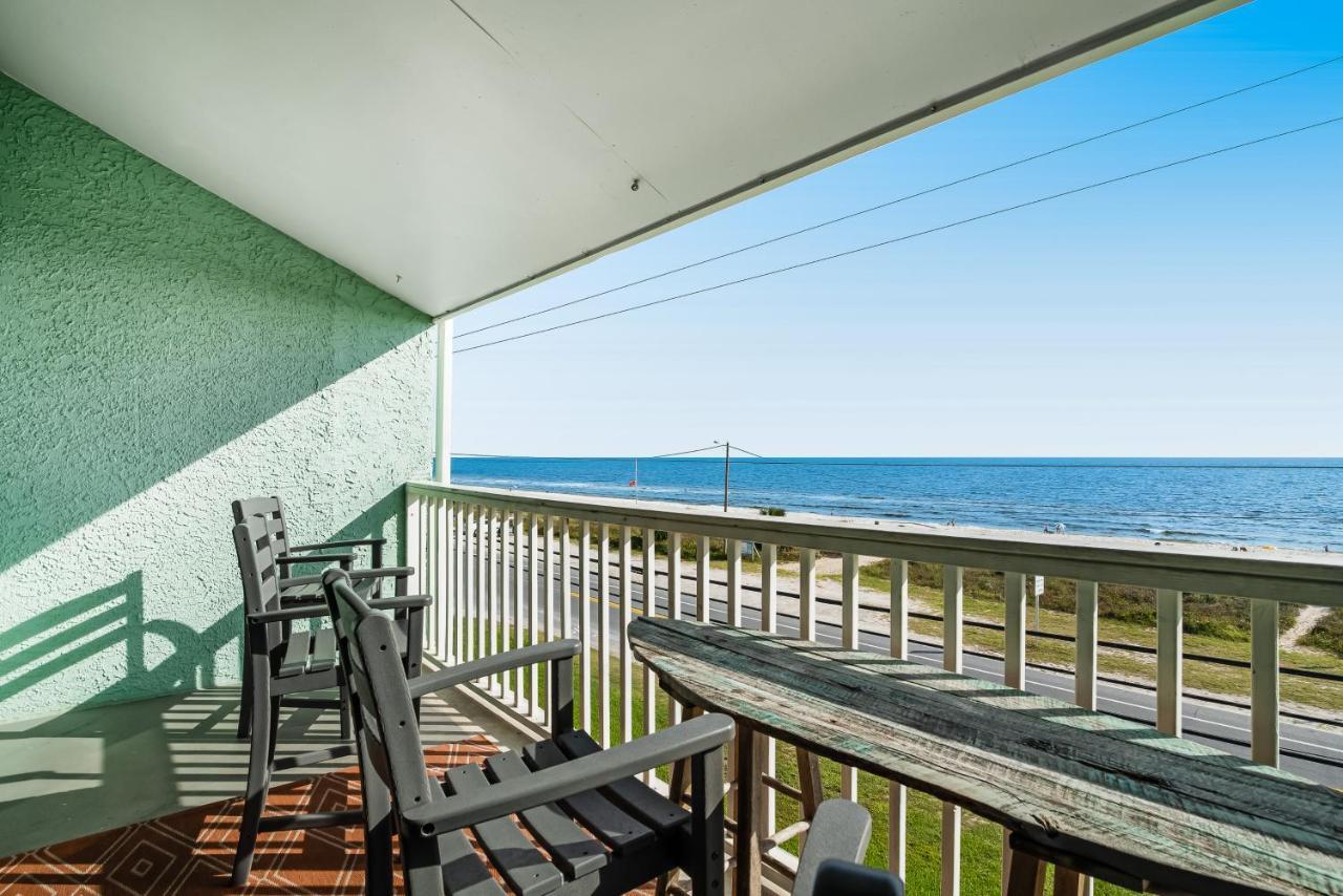 Emerald Shores #3006 *