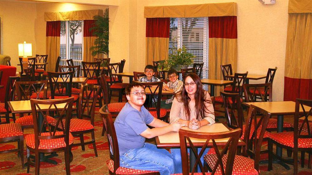 Hotel Hampton & / Myers