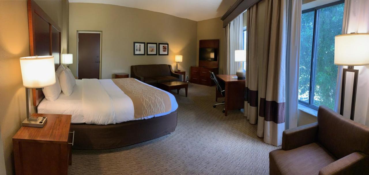 Inn Tollgate 2*
