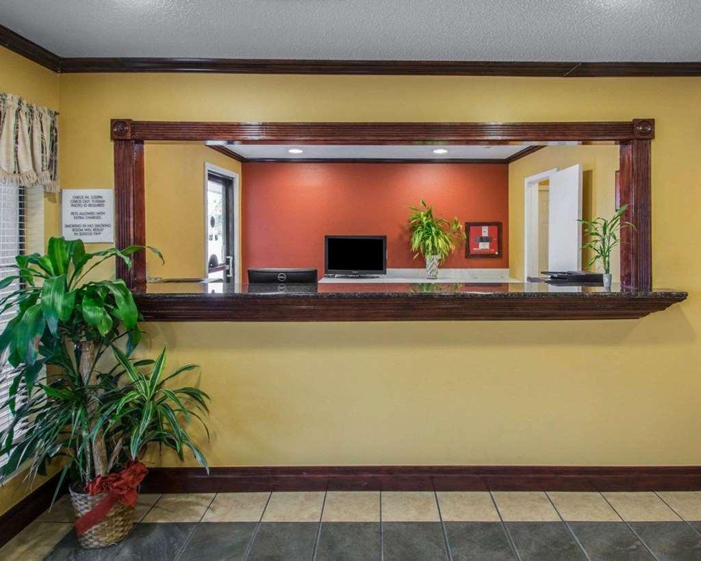 Hotel Econo I-10