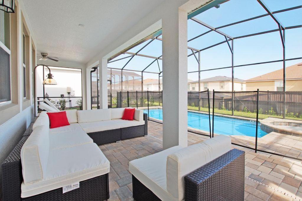 Bsv1823 - Luxury 8 Bedroom 6 Bathroom In The Desirable Solara * Kissimmee