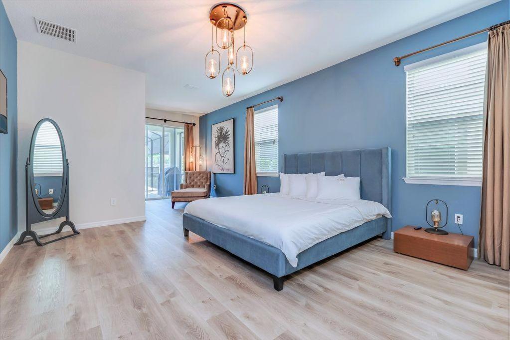 Bsv1810 - Luxury 8 Bedroom 6 Bathroom In The Desirable Solara *