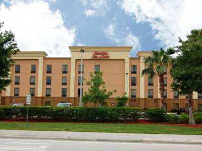 Hotel Hampton & 3*