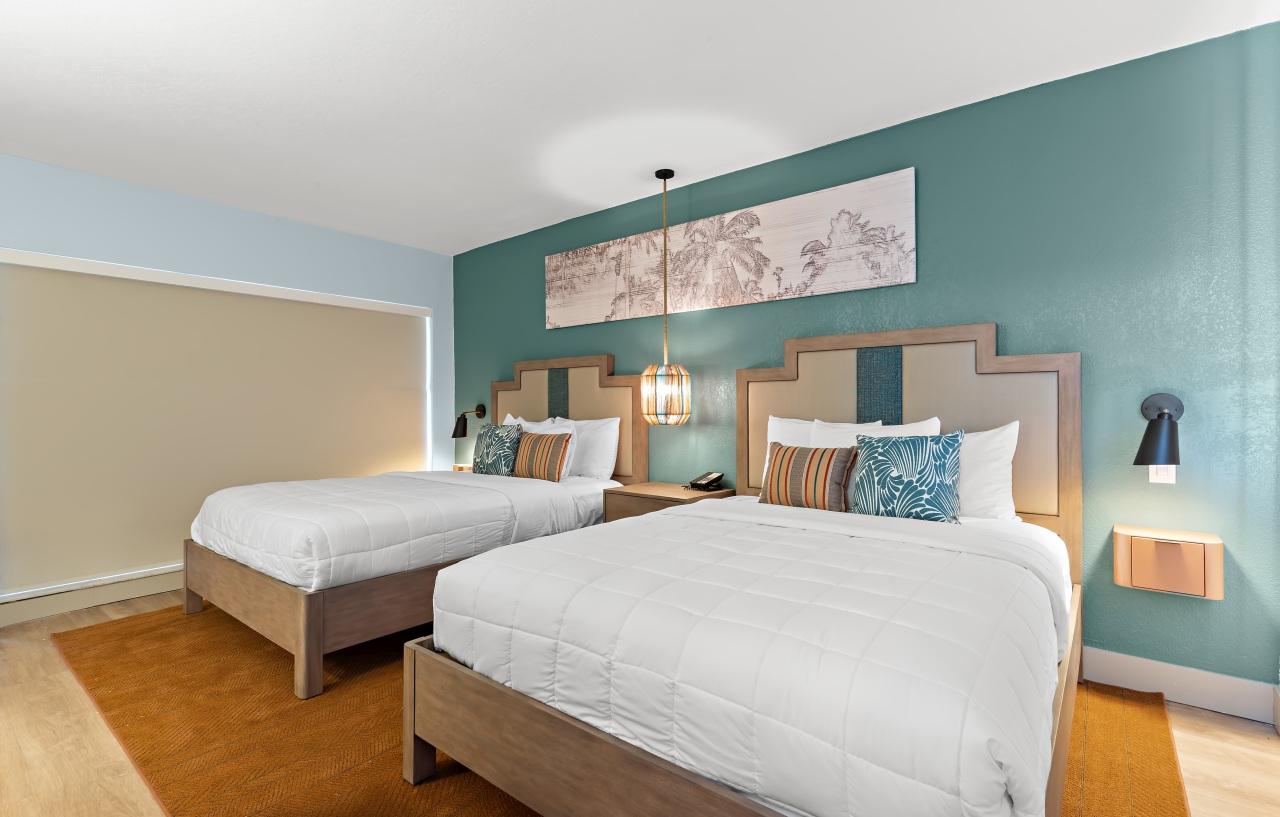 The Beachcomber St. Pete & Resort 3*