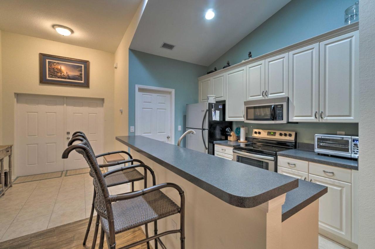 Breezy Gulf Coast Getaway About 4 Mi To Park *