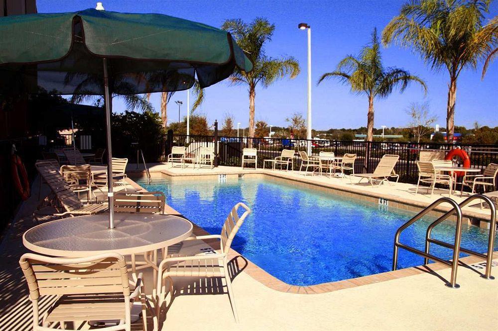 Hampton & Tampa East Casino Area 3*