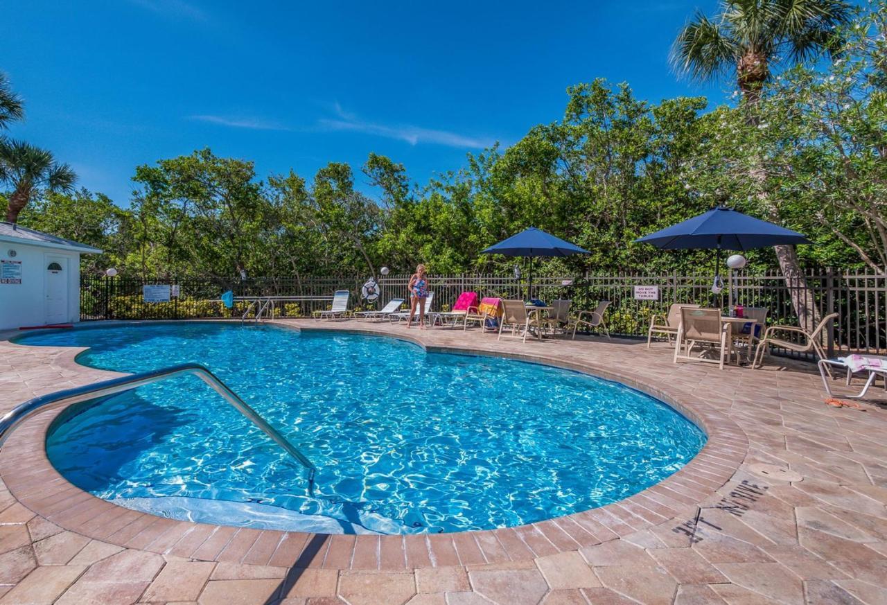 Apartment Sandy Pointe *