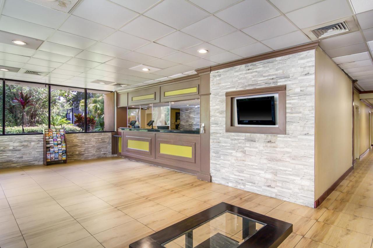 Stayable Jax West Hotel