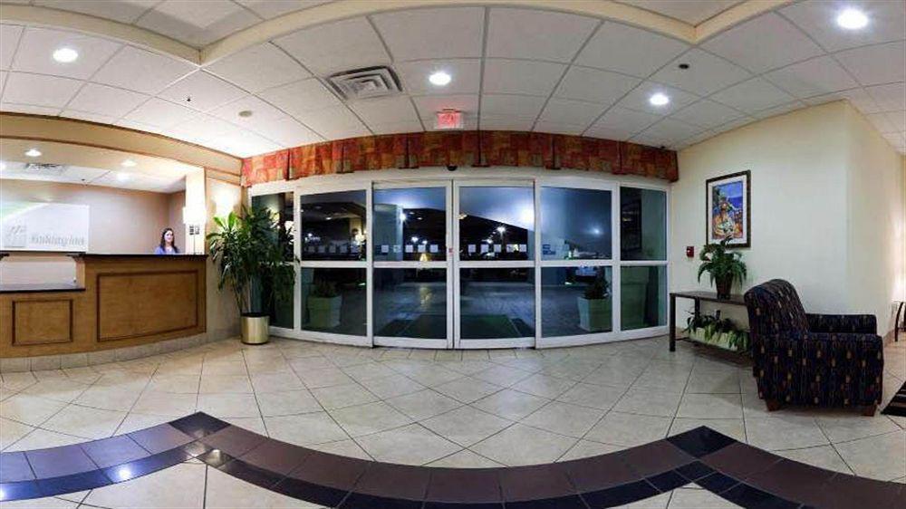 Hotel Wyndham Garden Capitol Near Fsu 3*
