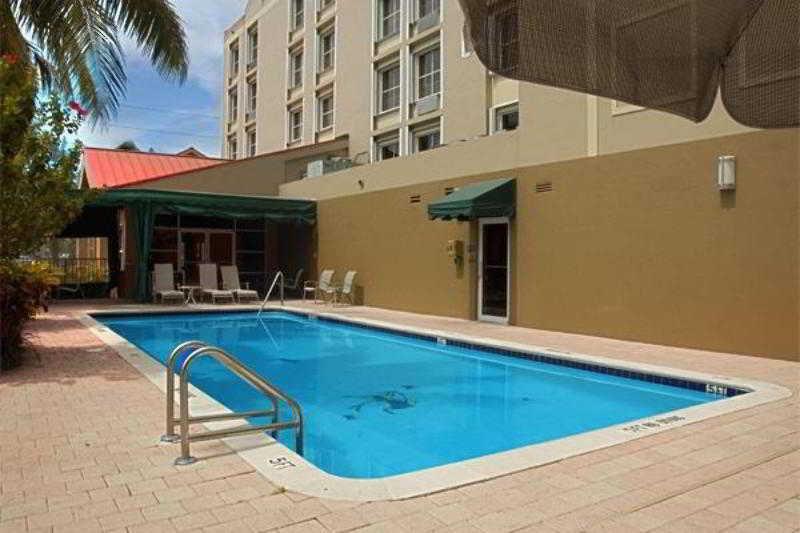Hampton & Lauderdale Airport Hotel Hollywood