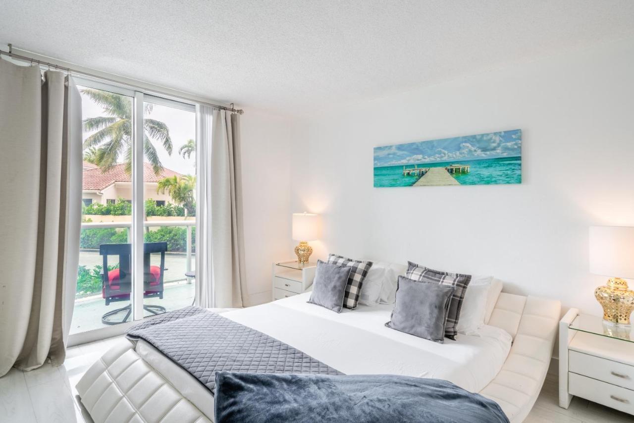 Sunny Isles Ocean Reserve Golden Beach