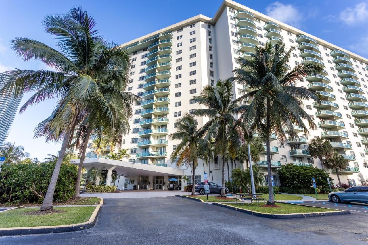 Aparthotel Sunny Isles Ocean Reserve Golden Beach
